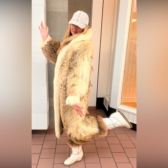 Luxurious Fur Coat with Cream Accents